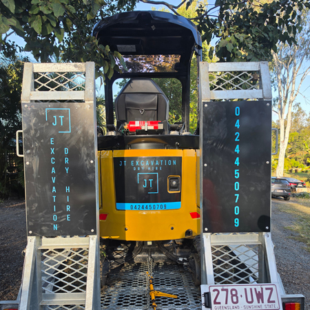 JT Excavation Hire - Machine & Trailer Graphics