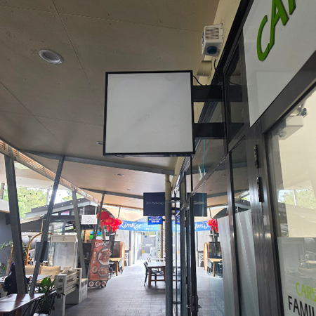 Retail signage removal